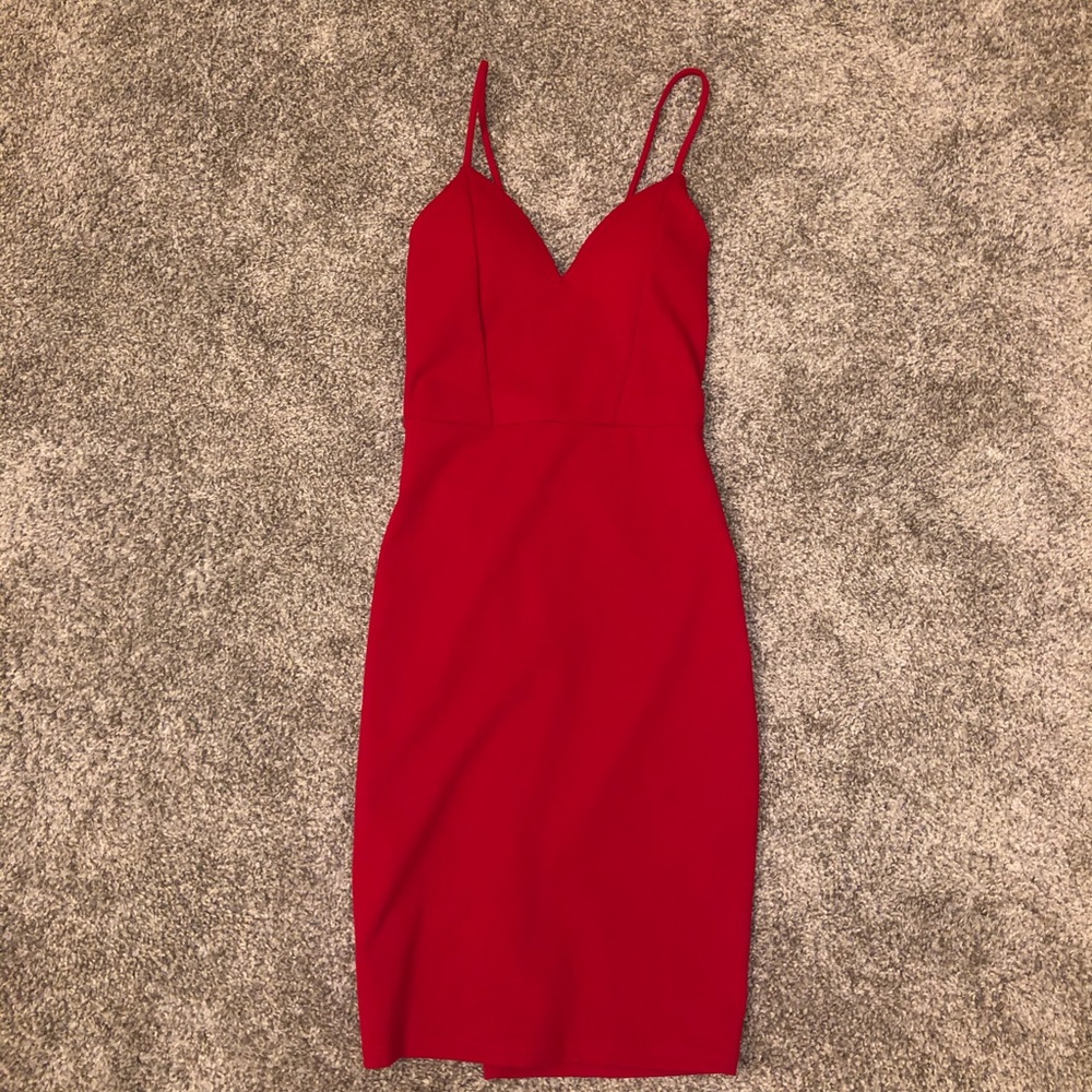 Red bodycon dress